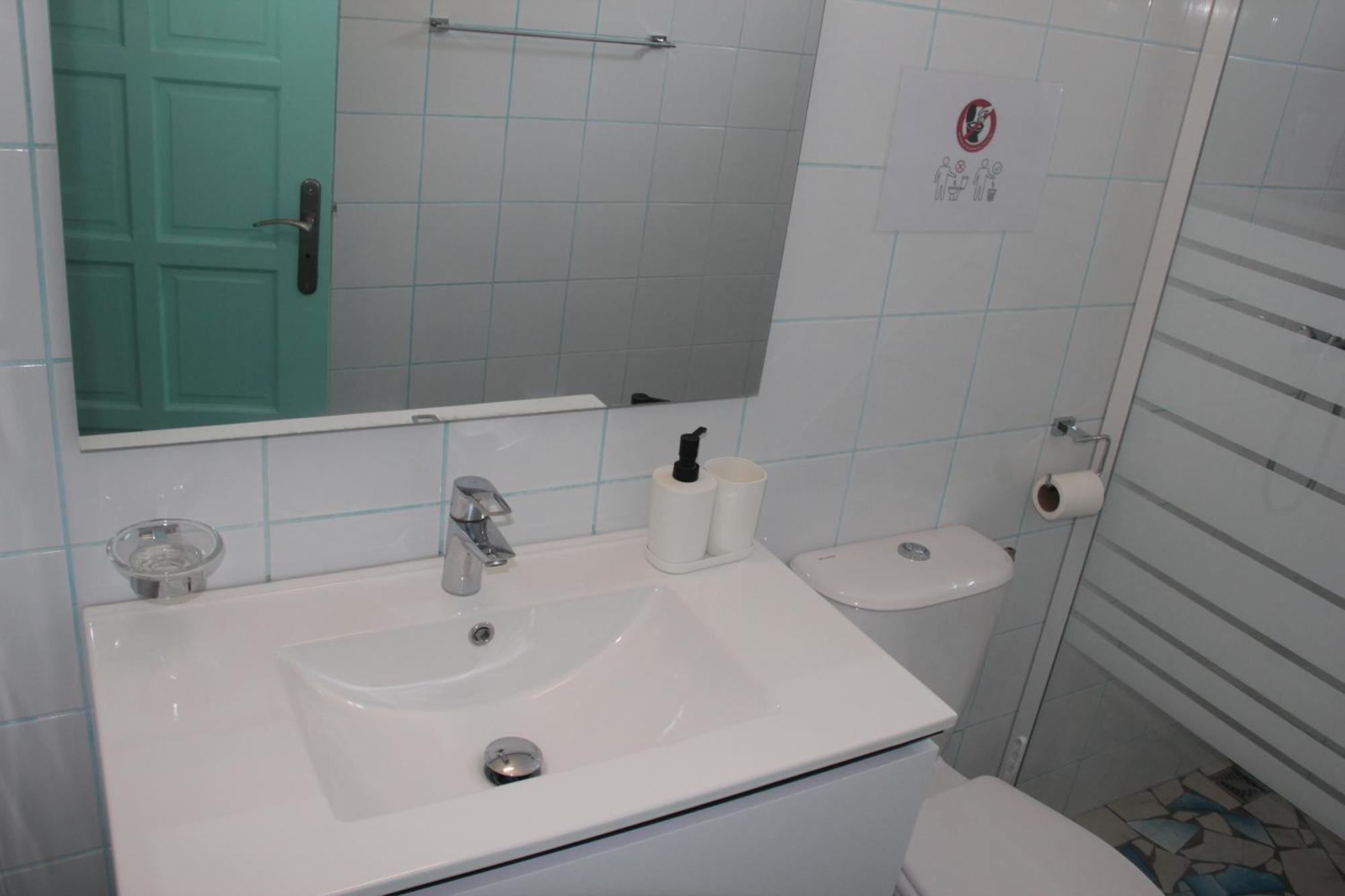 Lambano Studio Grand-Bourg Kültér fotó