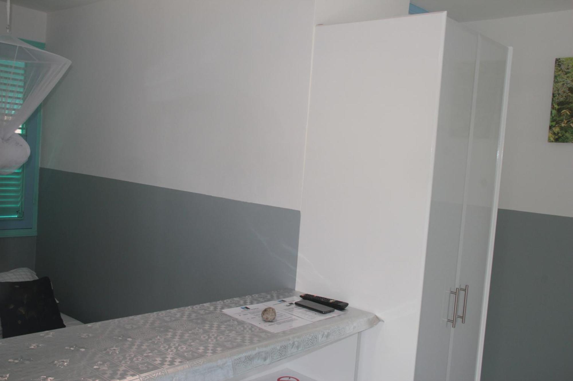 Lambano Studio Grand-Bourg Kültér fotó
